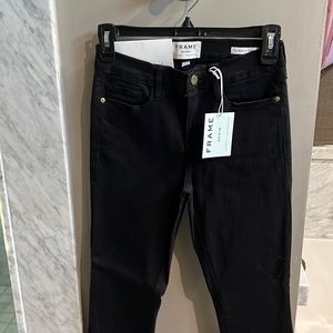 Frame Black Le Skinny new with tag size 26